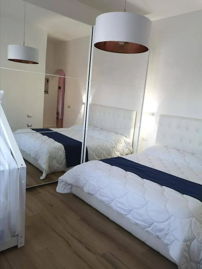 Island Suites Waterfront Iun R5783 Olbia 0*,  Italy